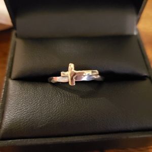Cross Ring